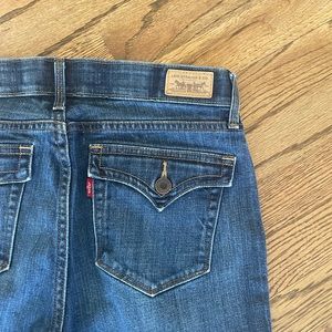 Levi’s woman’s Jeans